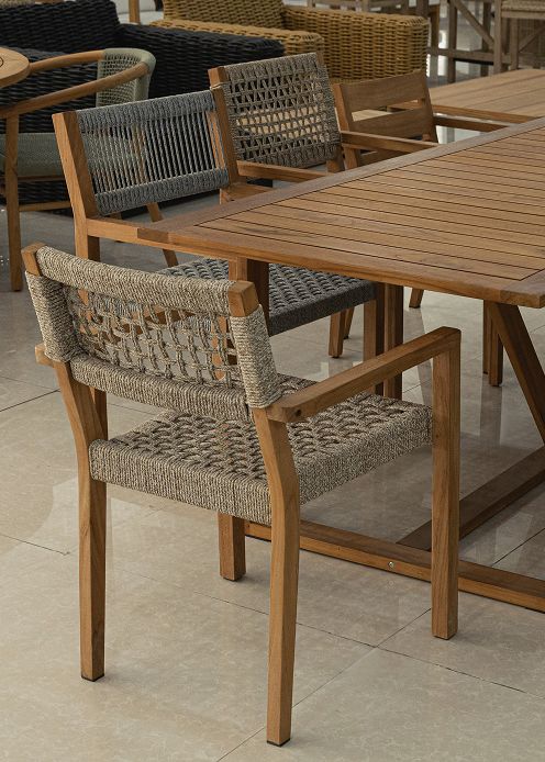 Ghế ăn dây thừng với chân gỗ teak